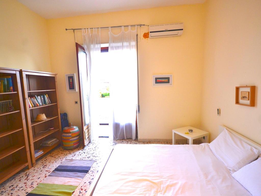 Cozy Holiday Home In Pozzillo With Terrace Acireale Esterno foto